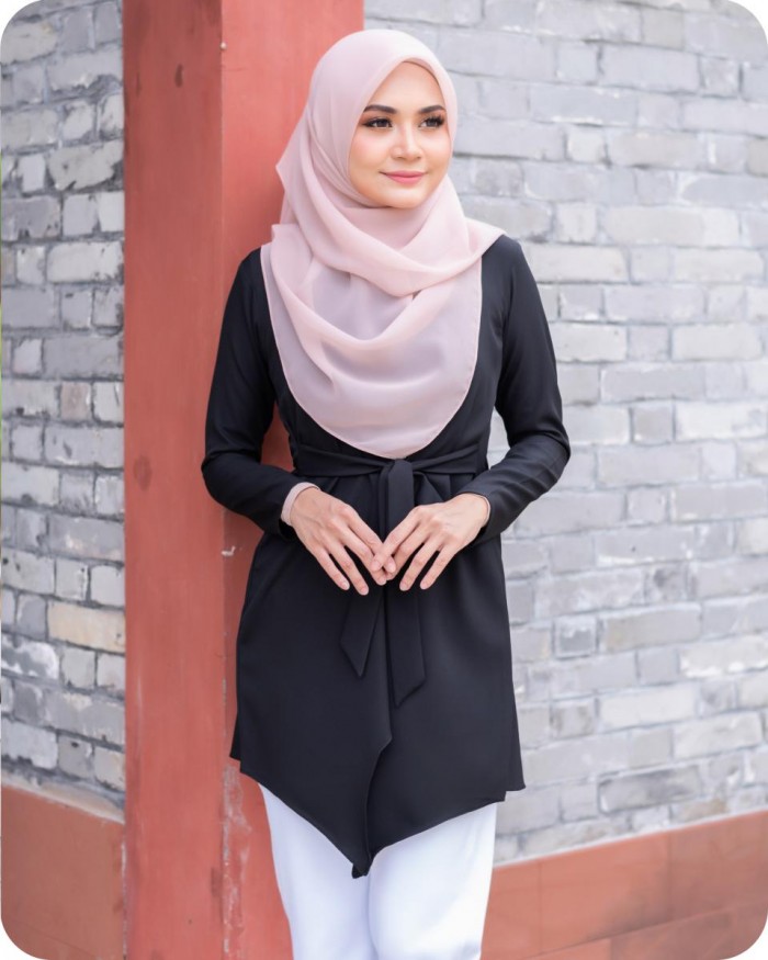 PRINCELLA BLOUSE - BLACK