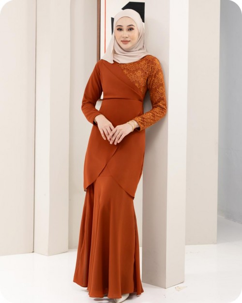 CASSANDRA KURUNG - BRICK ORANGE