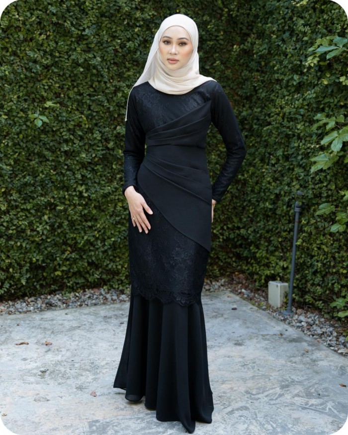 DELUNA KURUNG - BLACK