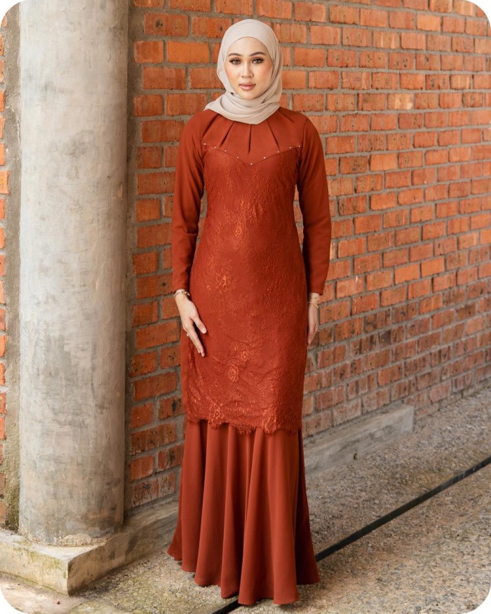 JUWITA KURUNG - BURNT ORANGE