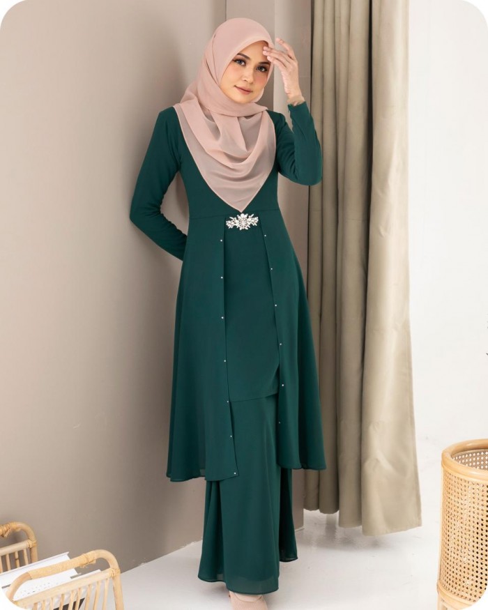 CITRAKIRANA KURUNG - EMERALD GREEN