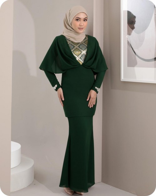 MARSYANDA KURUNG - EMERALD GREEN