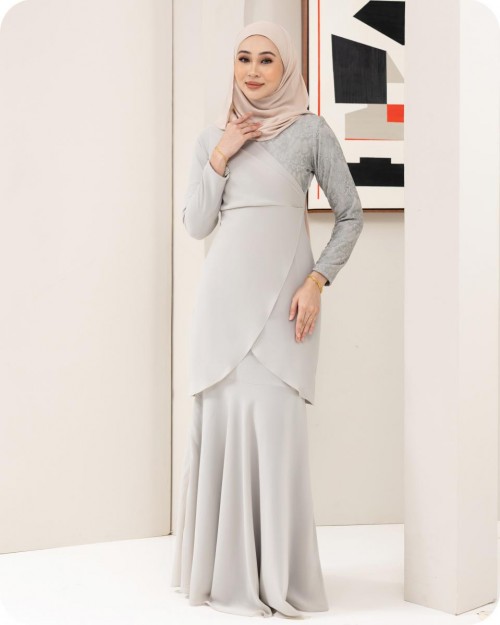 CASSANDRA KURUNG - SILVER GREY