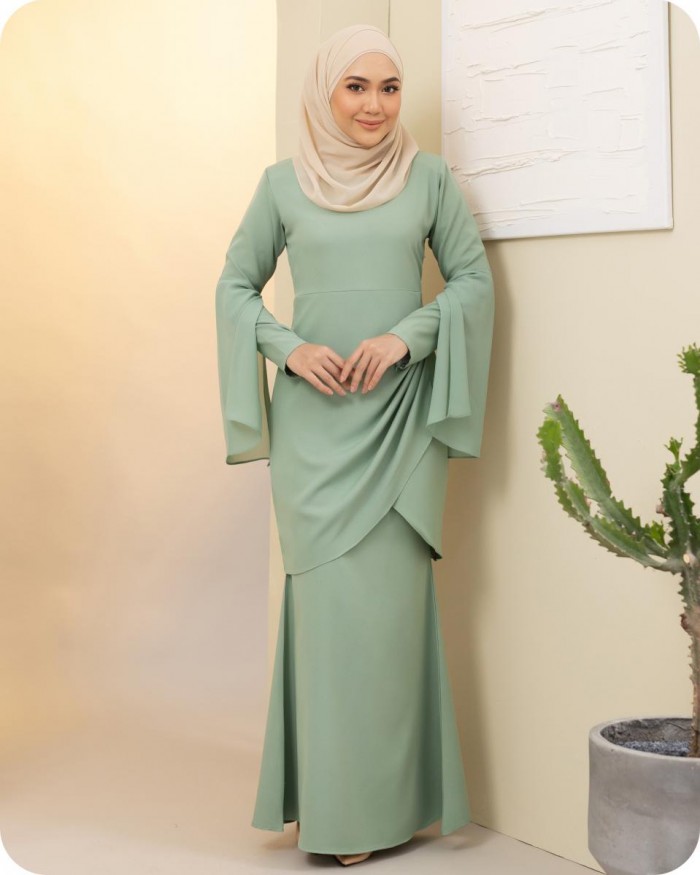 CALLISTA KURUNG - JADE GREEN