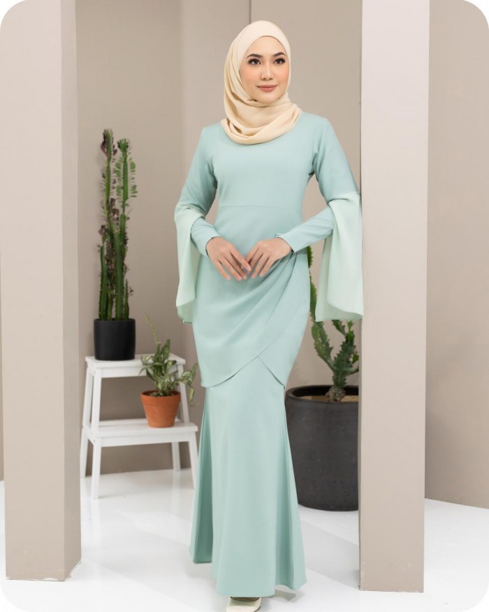 CALLISTA KURUNG - MINT GREEN