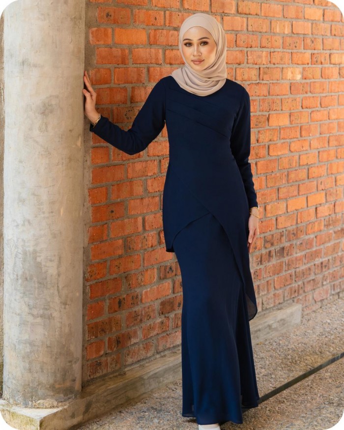 CATHELYN KURUNG - NAVY BLUE