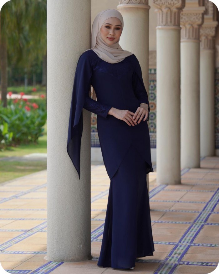 TYARA KURUNG - NAVY BLUE