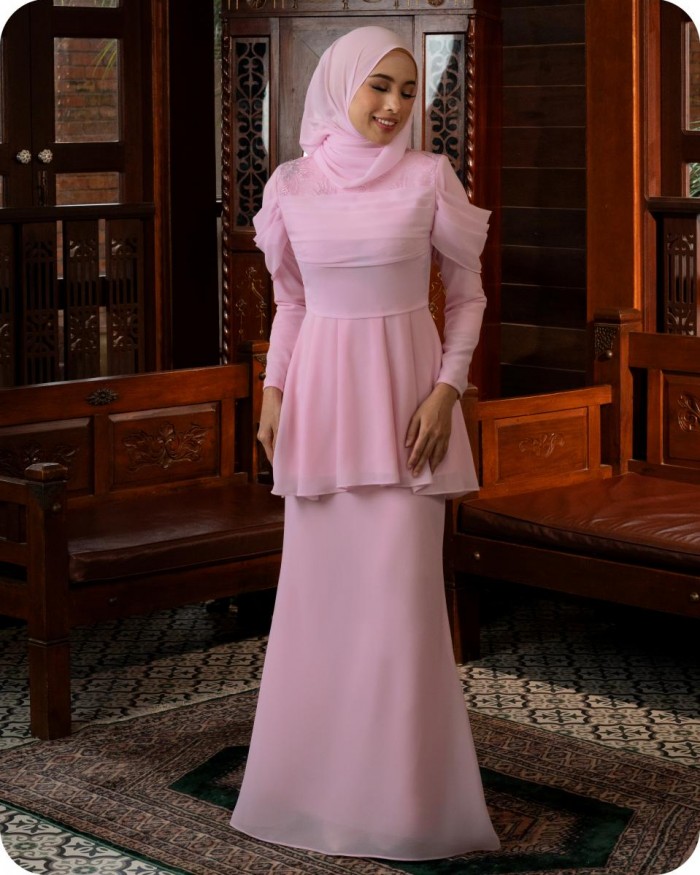 ESMERALDA KURUNG - SOFT PINK