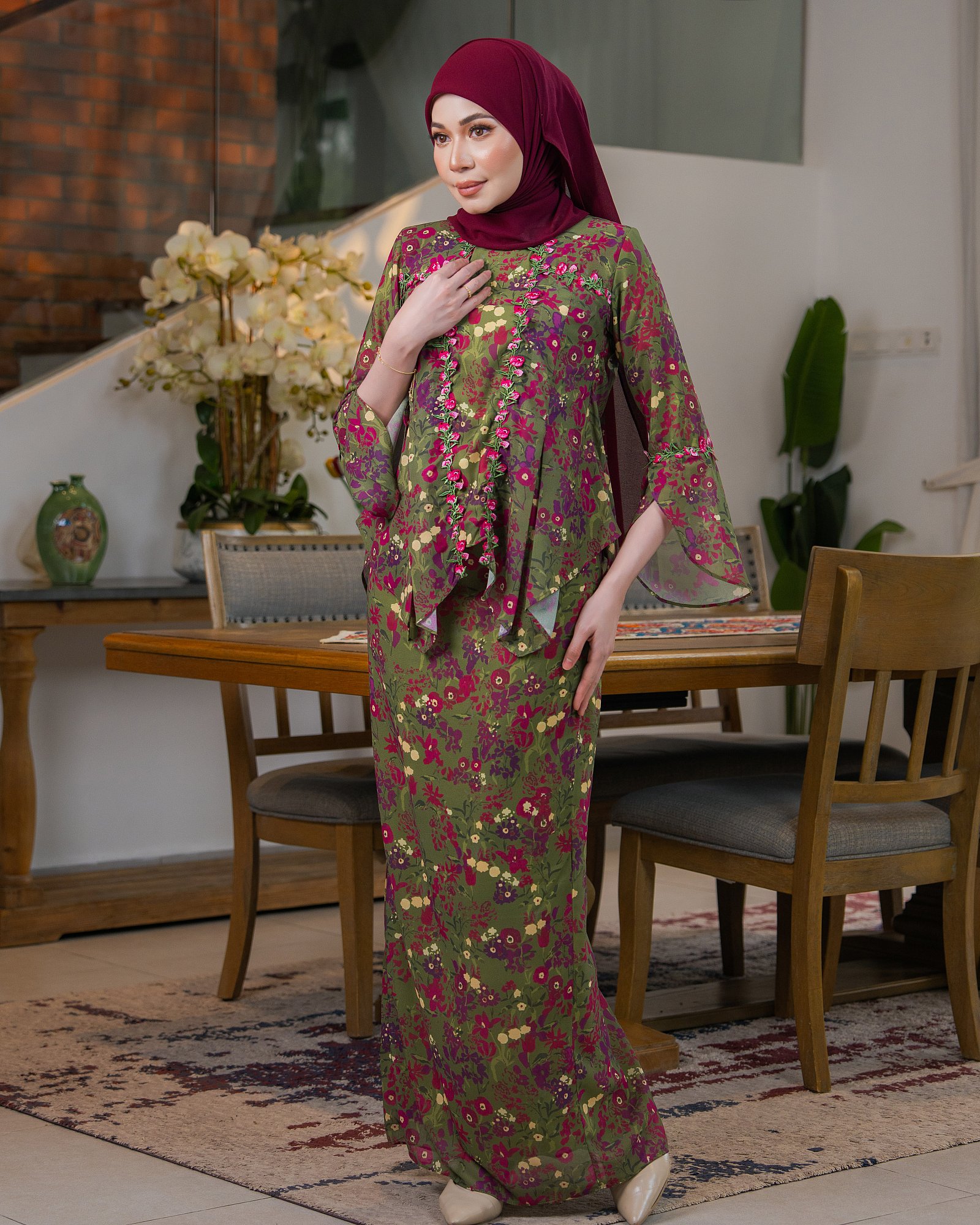 ROSE KURUNG - OLIVE CHERRY ROSE KURUNG - OLIVE CHERRY