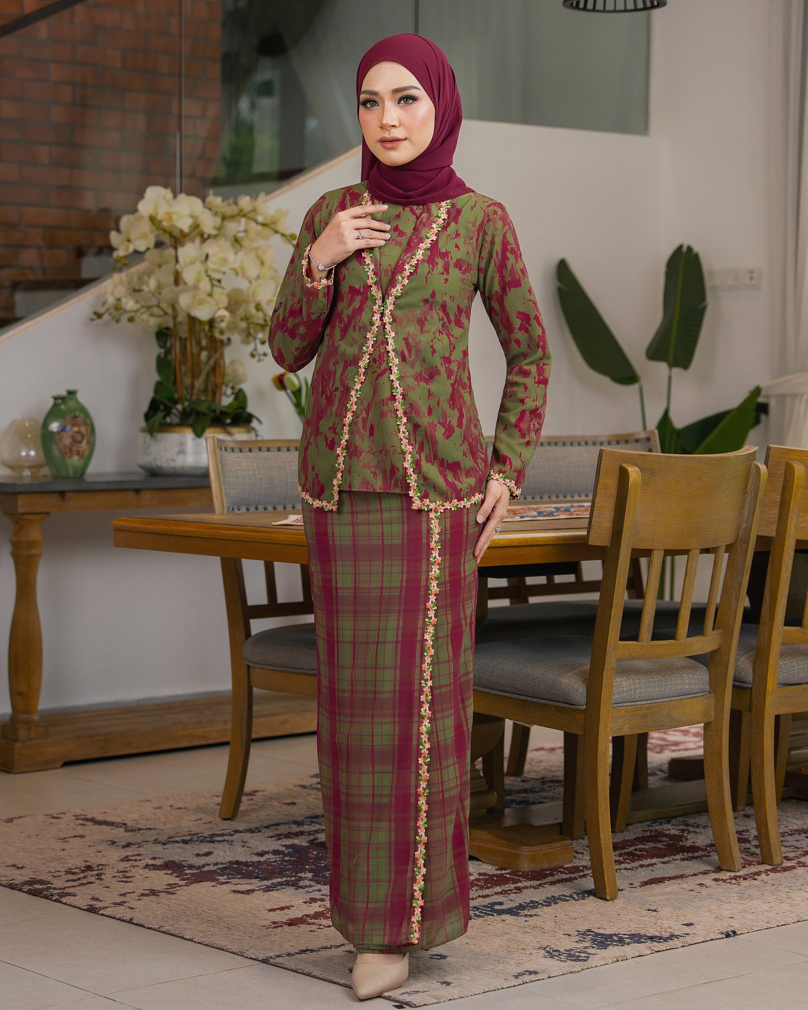 ANNORA KURUNG - OLIVE CHERRY ANNORA KURUNG - OLIVE CHERRY